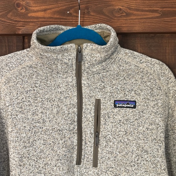 Men’s Patagonia Better Sweater in medium - beige/green/cream - Picture 2 of 5